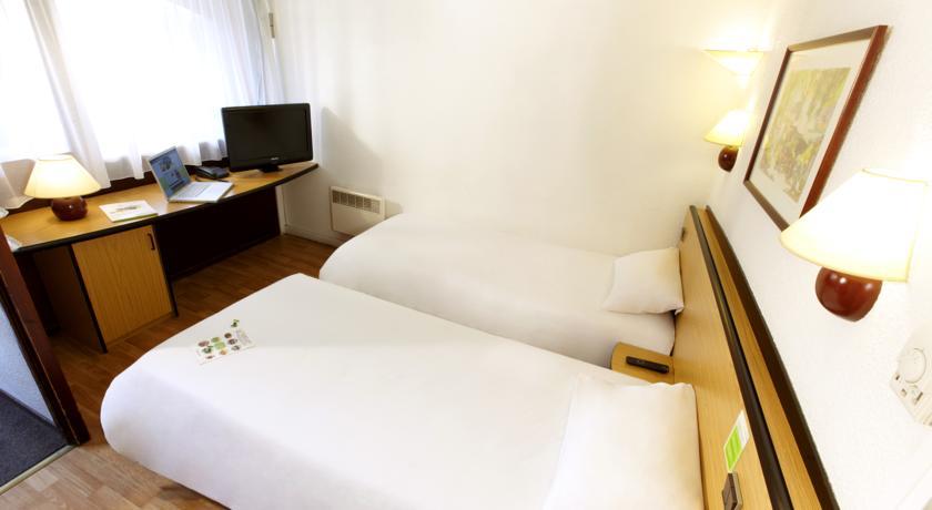 Hotel Campanile Périgueux - Boulazac Esterno foto