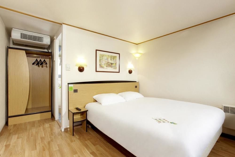 Hotel Campanile Périgueux - Boulazac Esterno foto